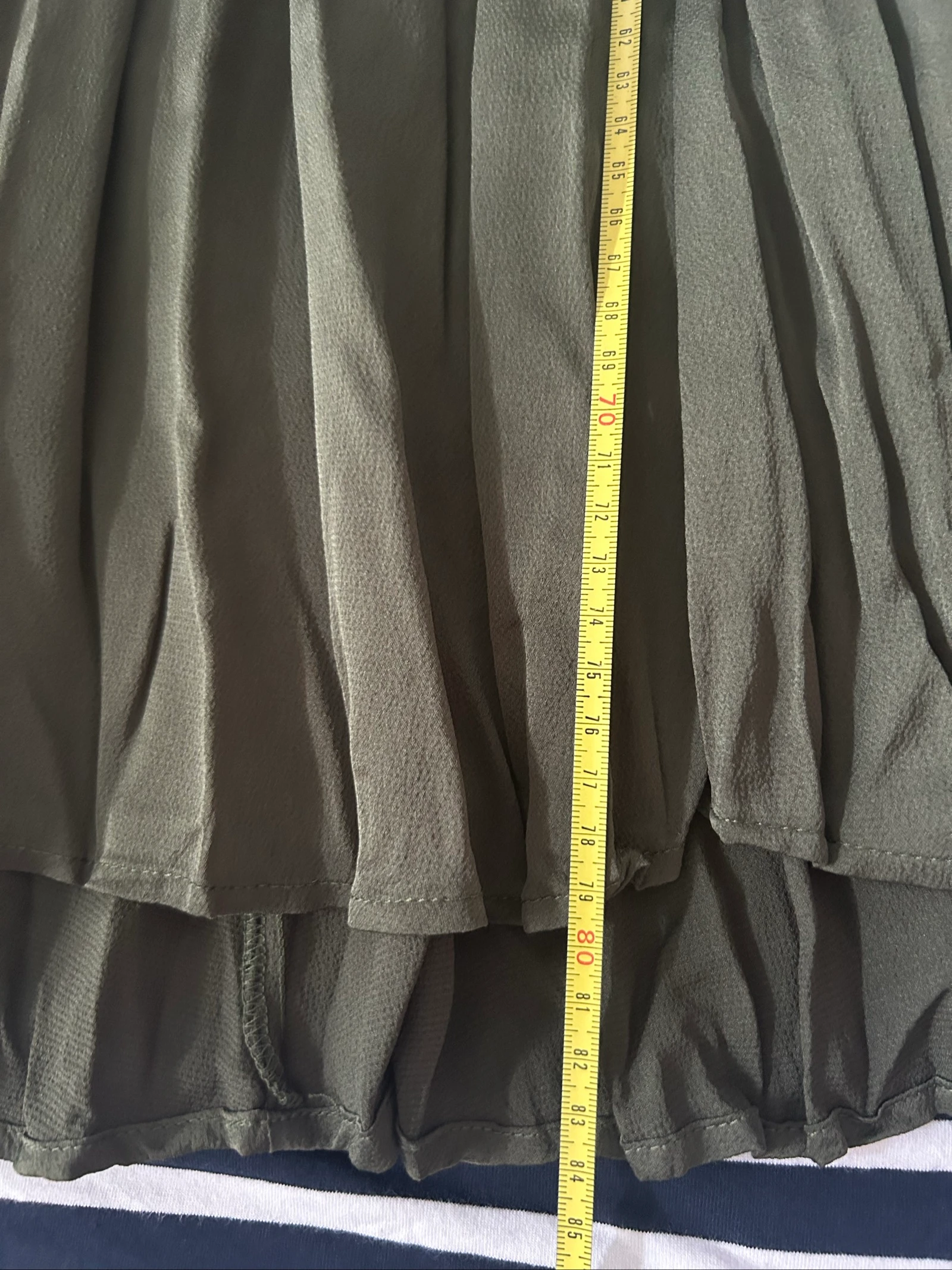 Falda larga plisada color caqui Betty Barclay (36/38) – photo 5